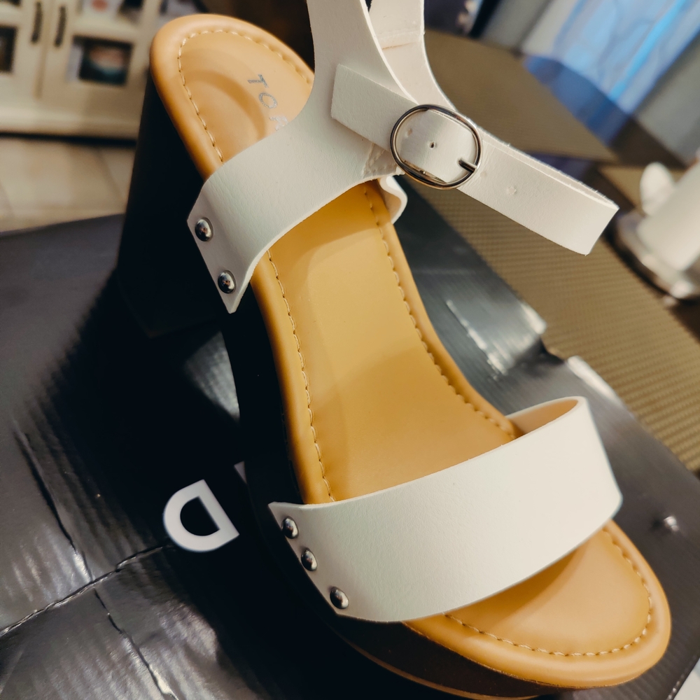 Torrid White and Tan Sandals with Minimalist Design